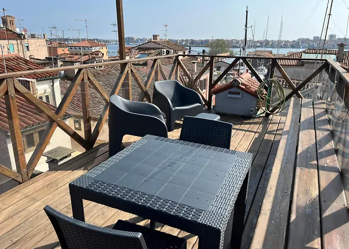 Altana Deluxe Apartman *